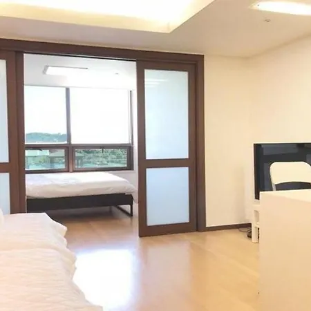Nice Insa-Dong Bnb House